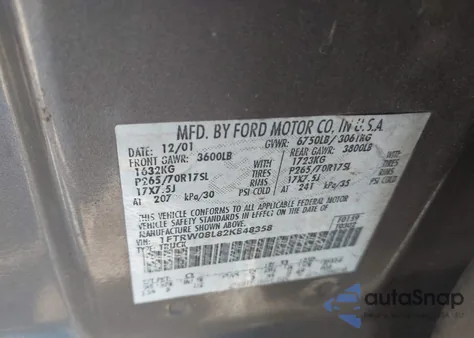 2002 Ford F-150 Lariat/Xlt from USA, damaged, VIN 1FTRW08L82KB48358